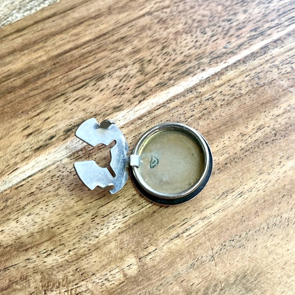 Silver Vintage Spiral Button Cover - Picture 4 of 5